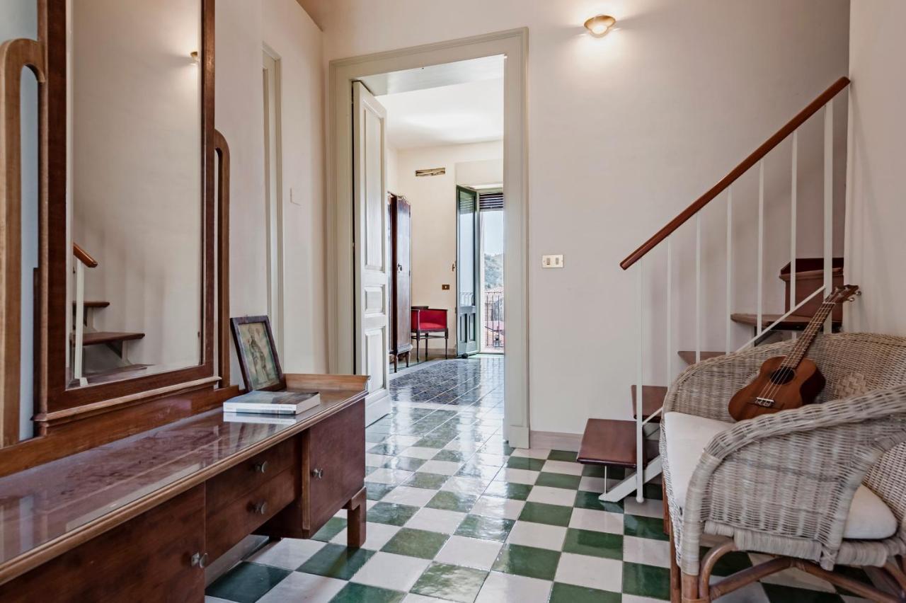 Gli Iris Apartments By Wonderful Italy Linguaglossa Exterior foto